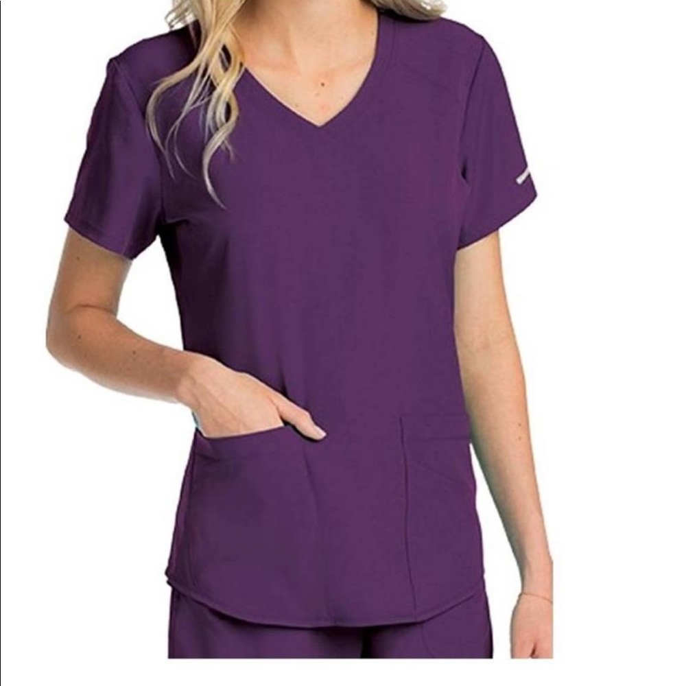 Sketchers scrubs full set